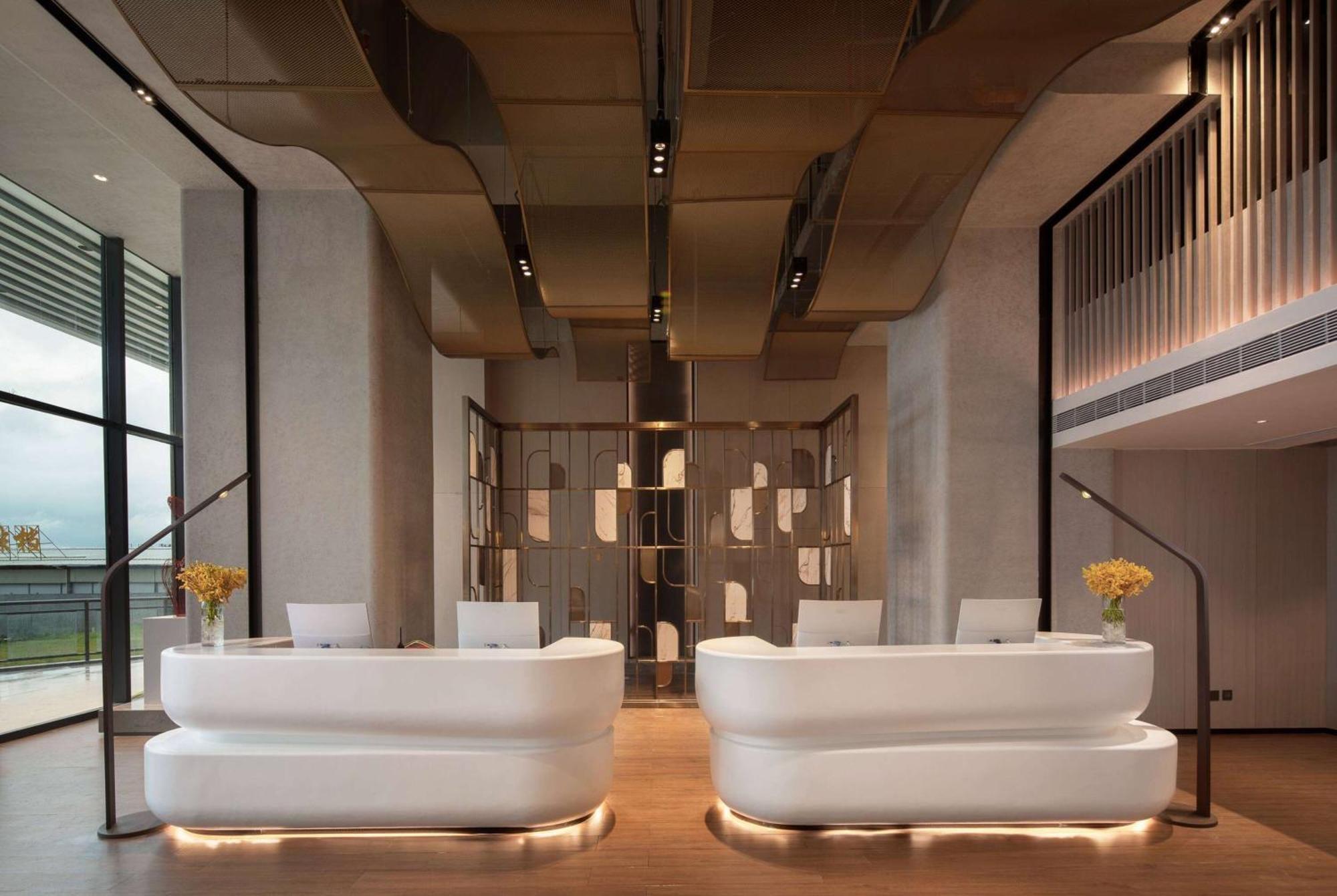 Ramada By Wyndham Huizhou Double Moon Bay Hotel Huidong Exterior photo